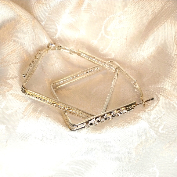 Monaco Exquisite Silver Crystal Rhinestone Square Statement Dangle Drop Earrings - Picture 4 of 6